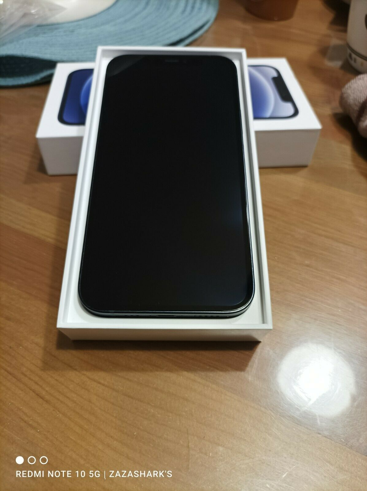 Apple iPhone 12 - 128 Go - noir  - Miniature 2
