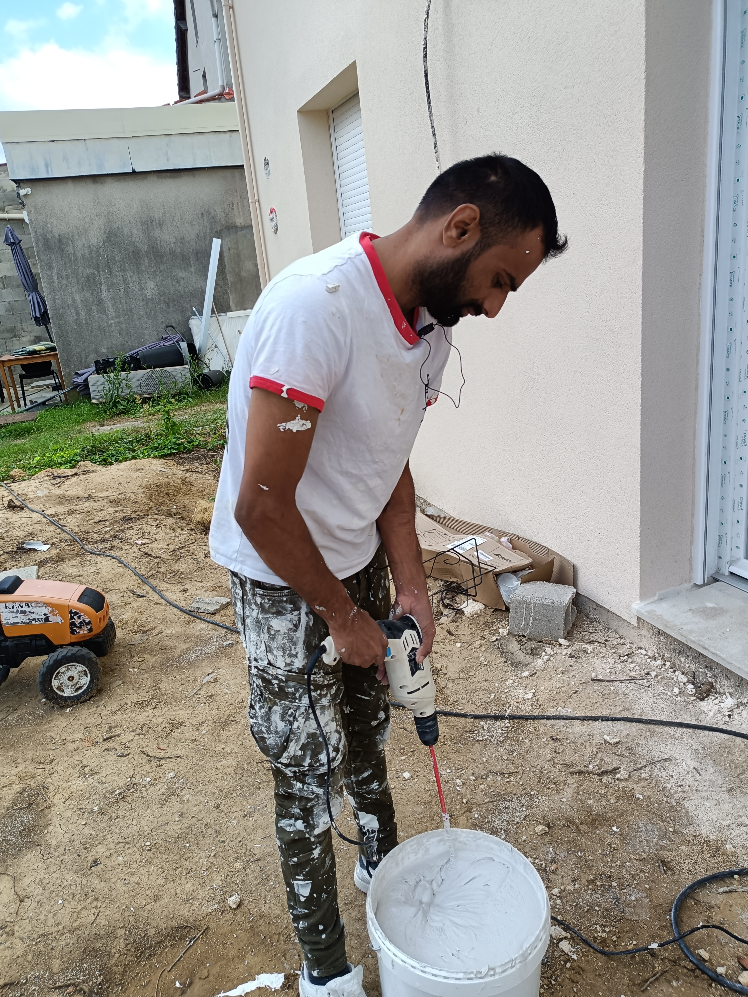 Travaux pienture l, enduit placo carrlage lino parquet