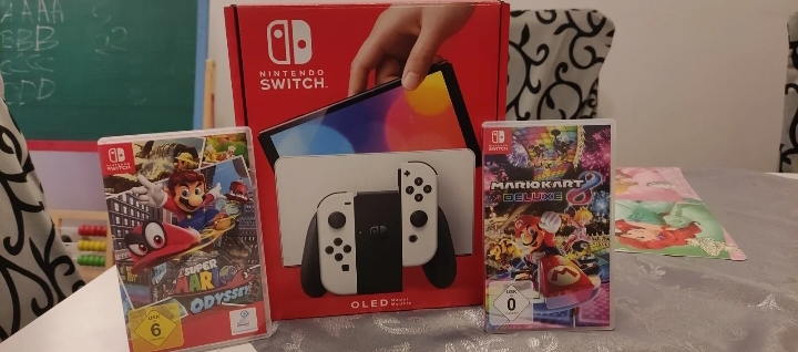 Nintendo Switch Oled - Miniature 5