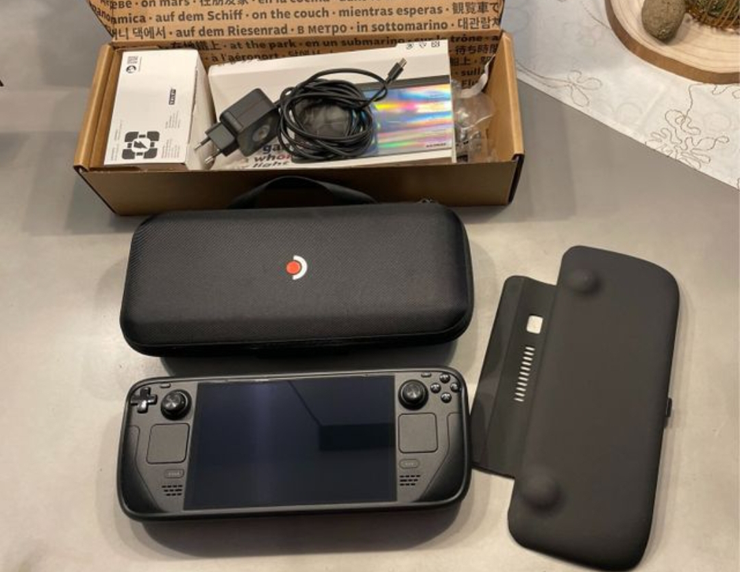 Steam Deck Oled inclus Dock Station +Facture - Miniature 2