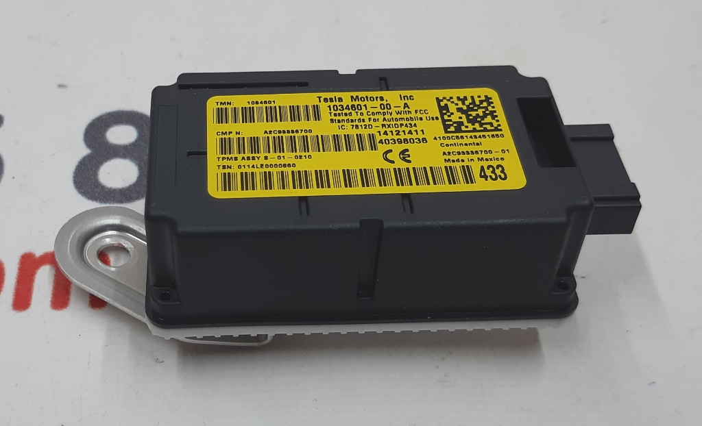 Antenne de capteur de pression des pneus (TPMS) Tesla  1034601-00-A