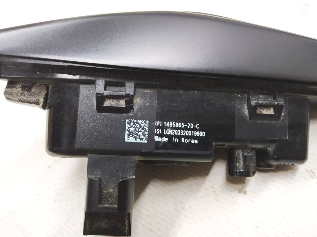 Clignotant droit (caméra) NOIR Tesla  1495865-20-C
