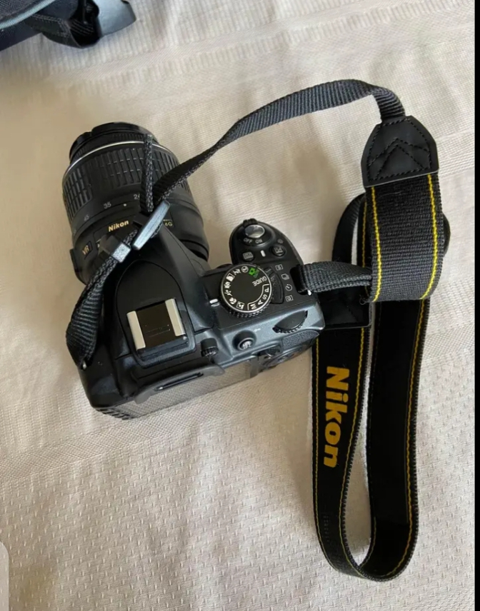 Appareil photo Nikon D3100