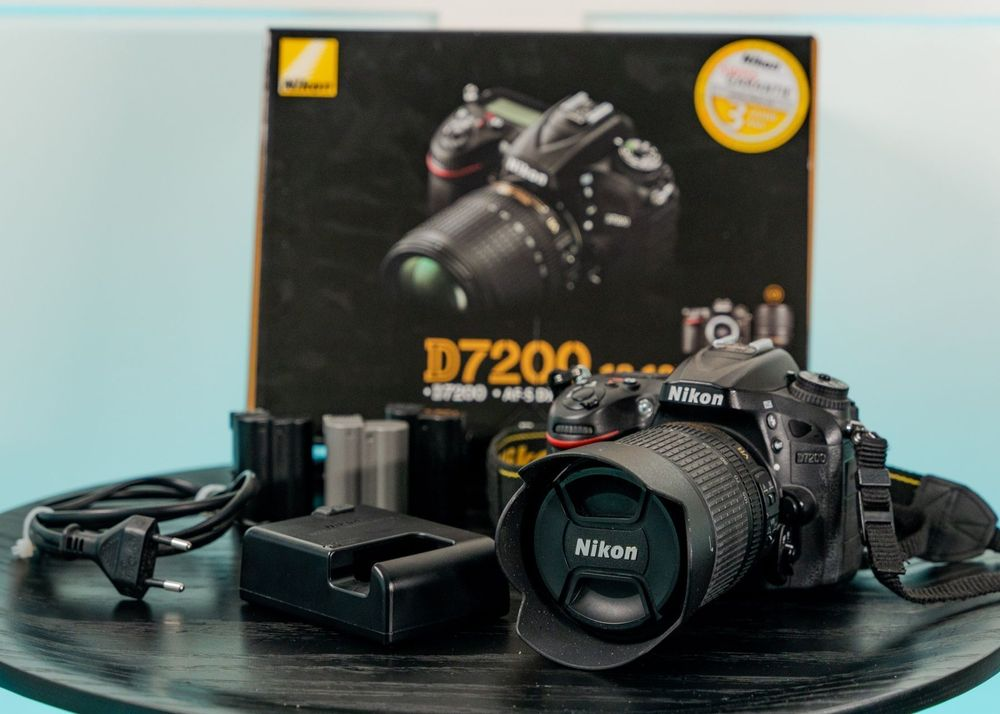 Nikon D7200 / 18-105 VR KIT / 2x Akku