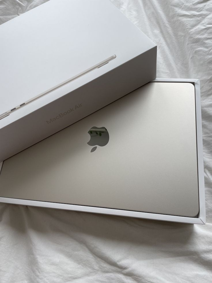 MacBook Air 13'' neuf disponible