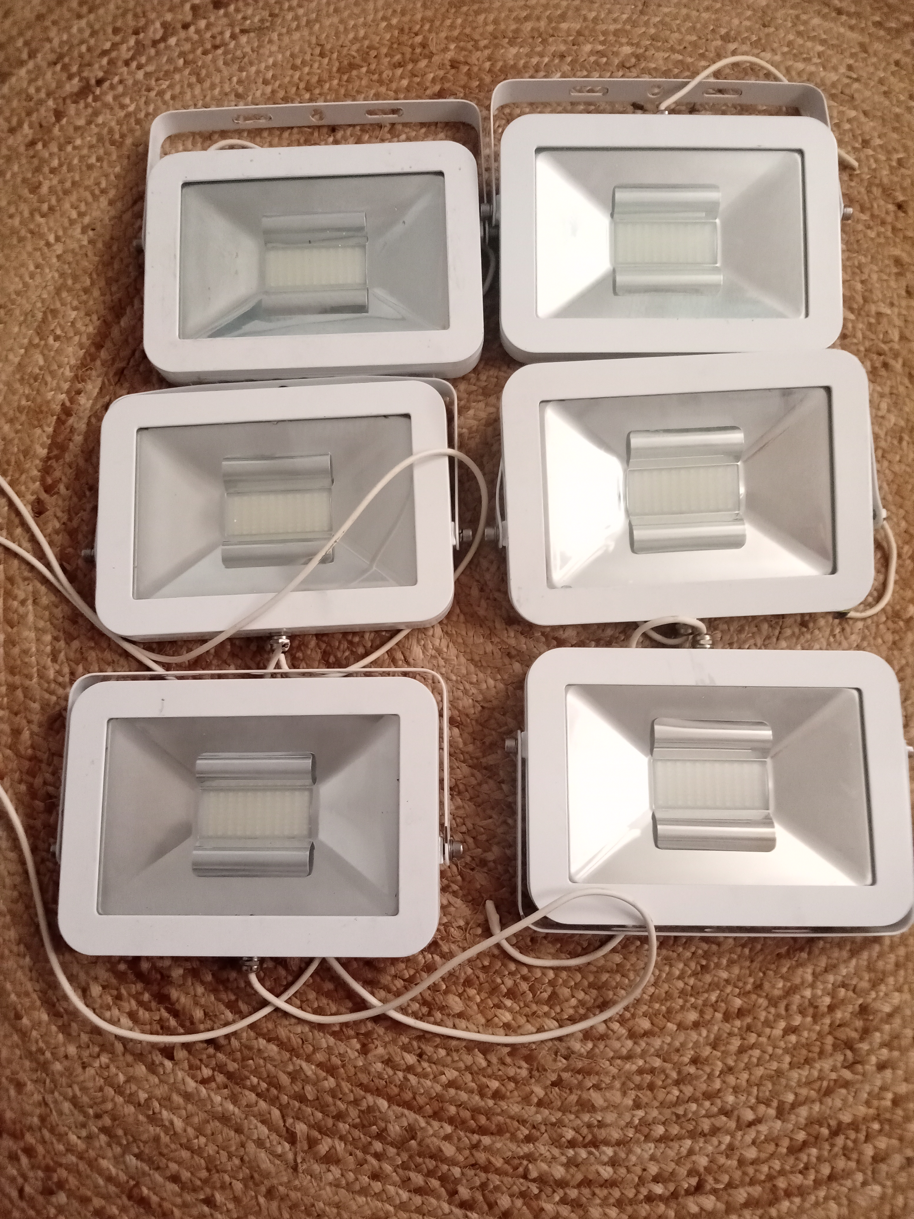 Ces Projecteur extérieur