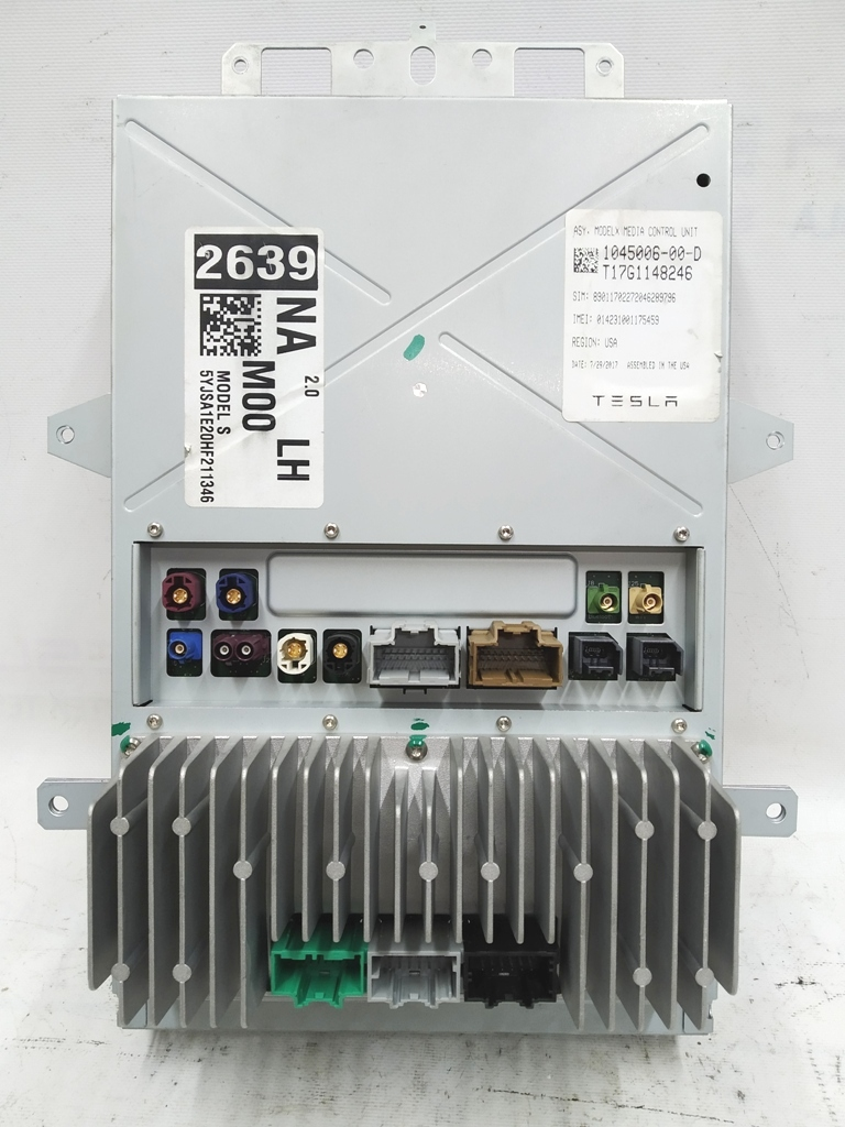 Unité de commande principale MCU (sans écran tactile ni processeur TEGRA) Tesla 1045006-00-D z