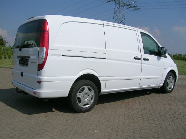Mercedes Vito Fourgon 120 cdi 204 long 32 bva