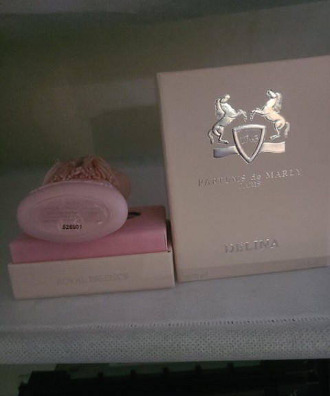 DELINA EXCLUSIVE PAR PARFUMS DE MARLY