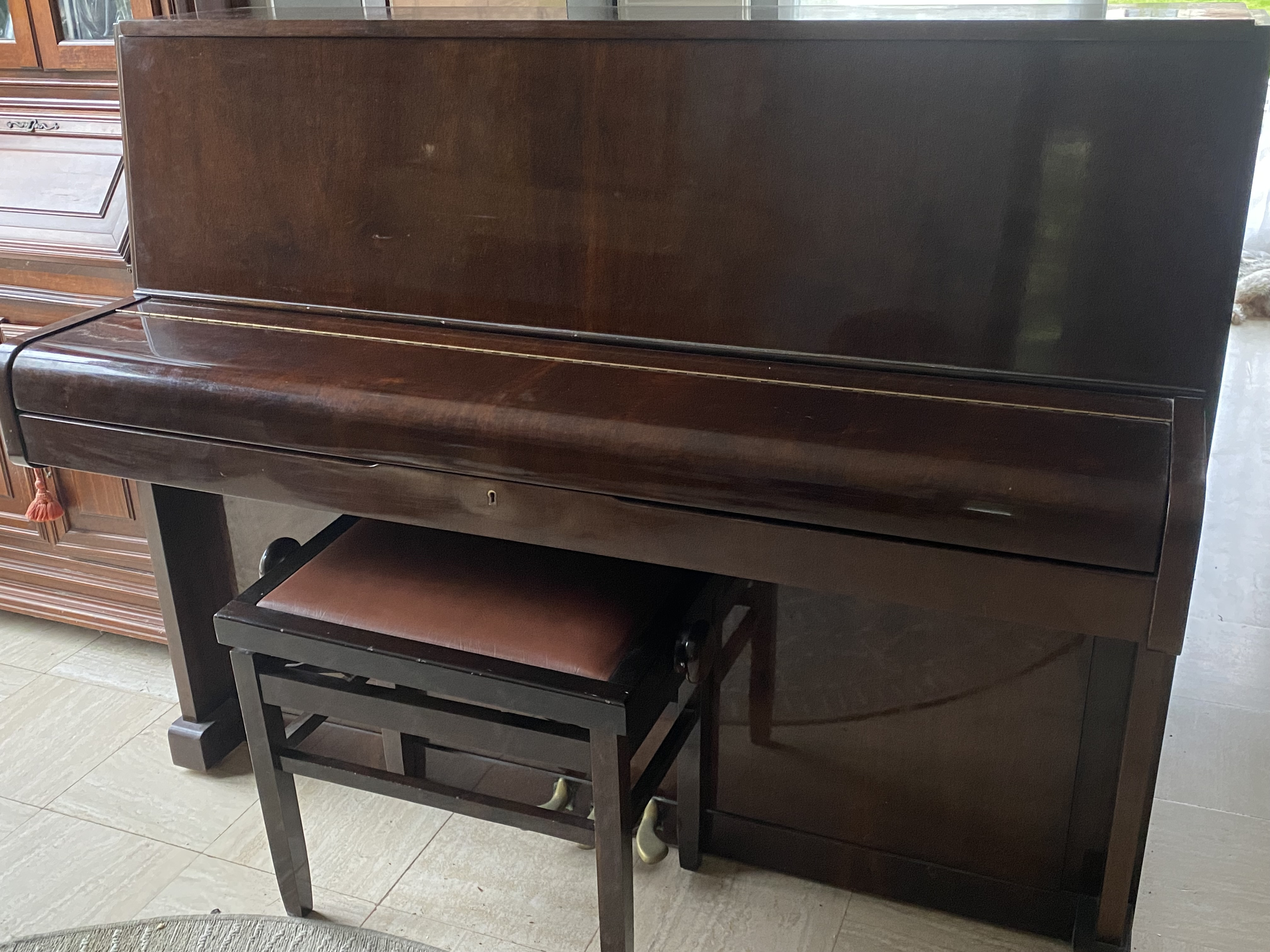 Vend piano droit Fritz Dobbert