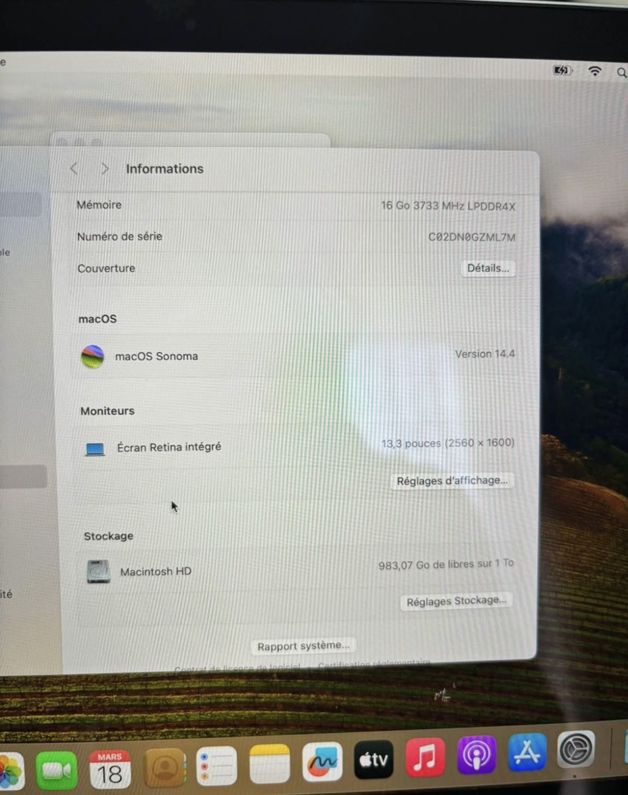 MacBook Pro 2020 i5 16/1000go Qwerty comme neuf - Miniature 2
