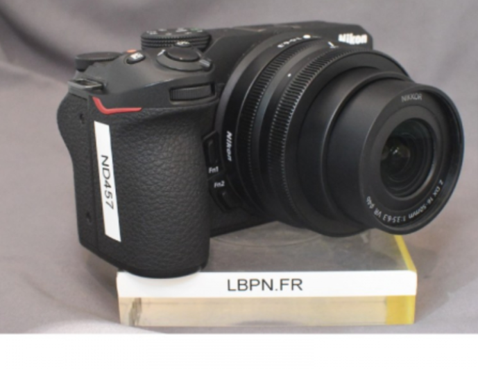 NIKON Z30 +16-50 VR