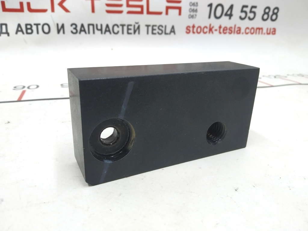 Écrou support hypothécaire support moteur Tesla  1069434-S0-B gz