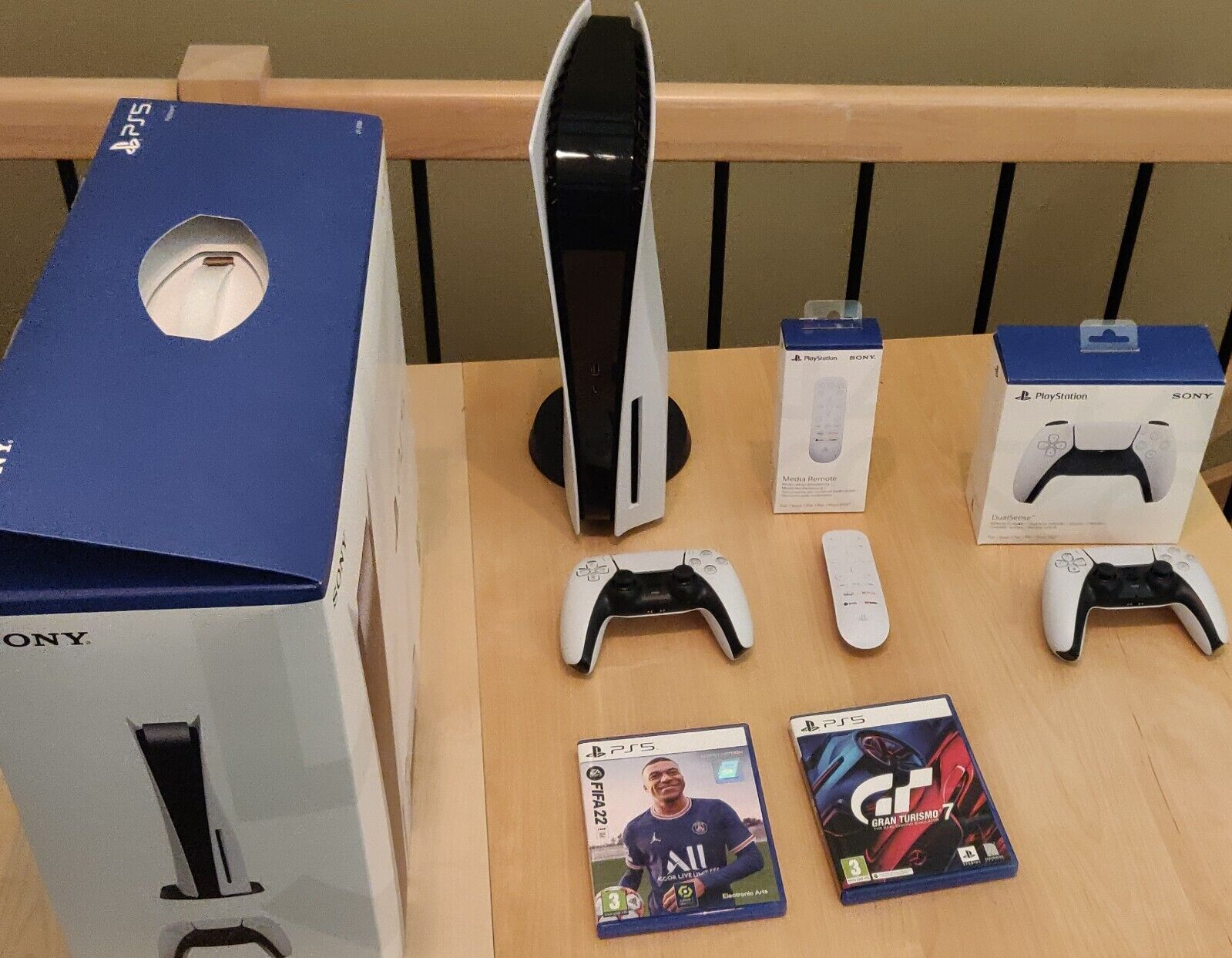 PlayStation 5 - Miniature 2