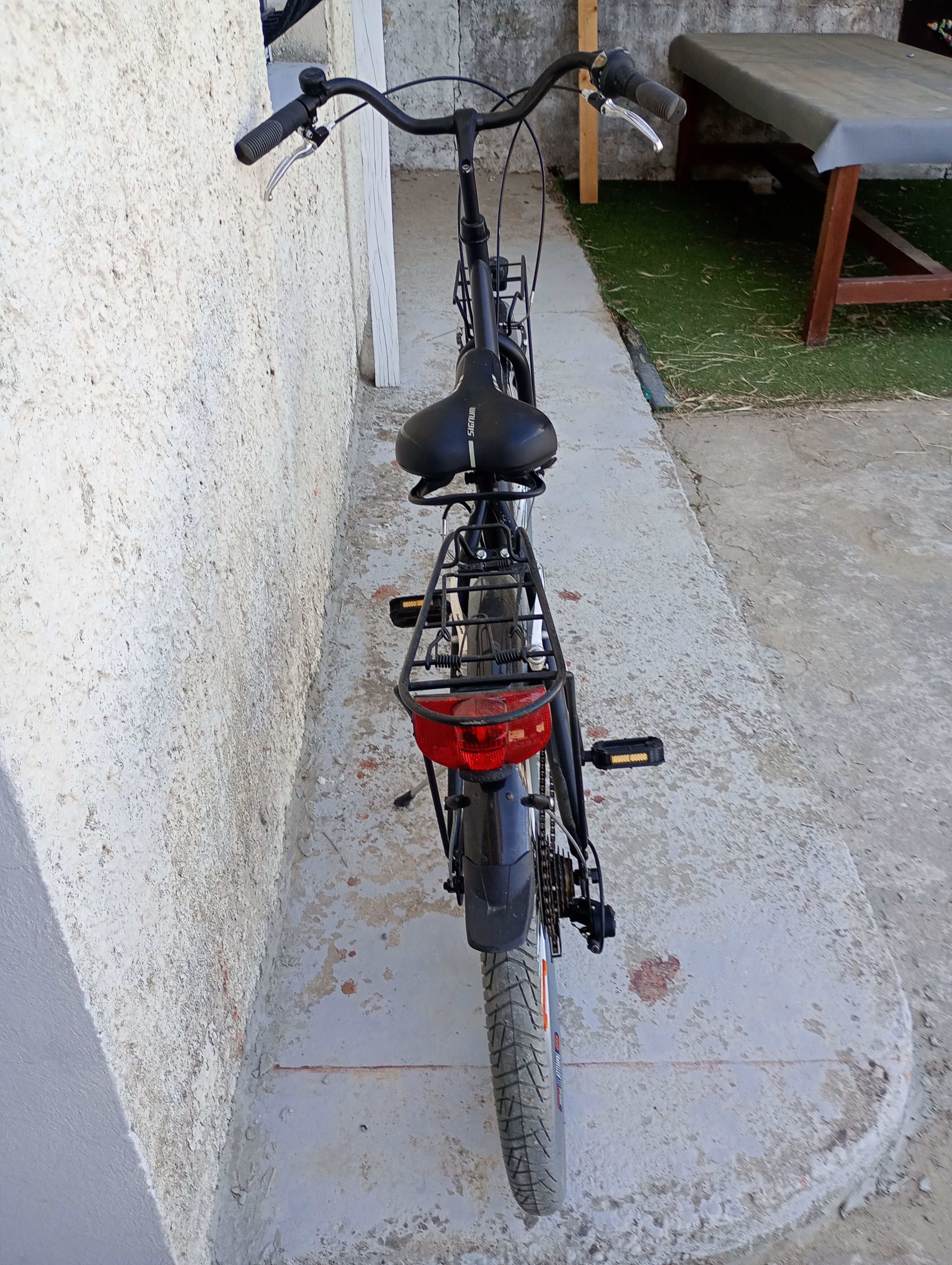 Vélo Lombardo en très bon état