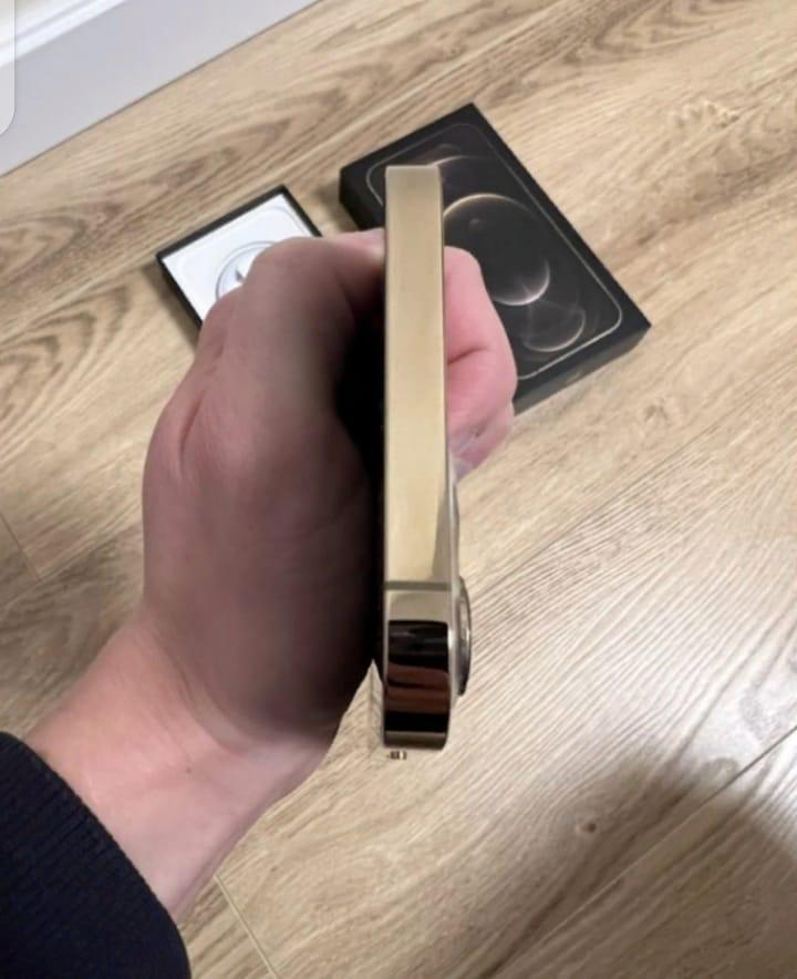 iPhone 13 Pro Max 128Go libre d'origine Scellé - Miniature 2