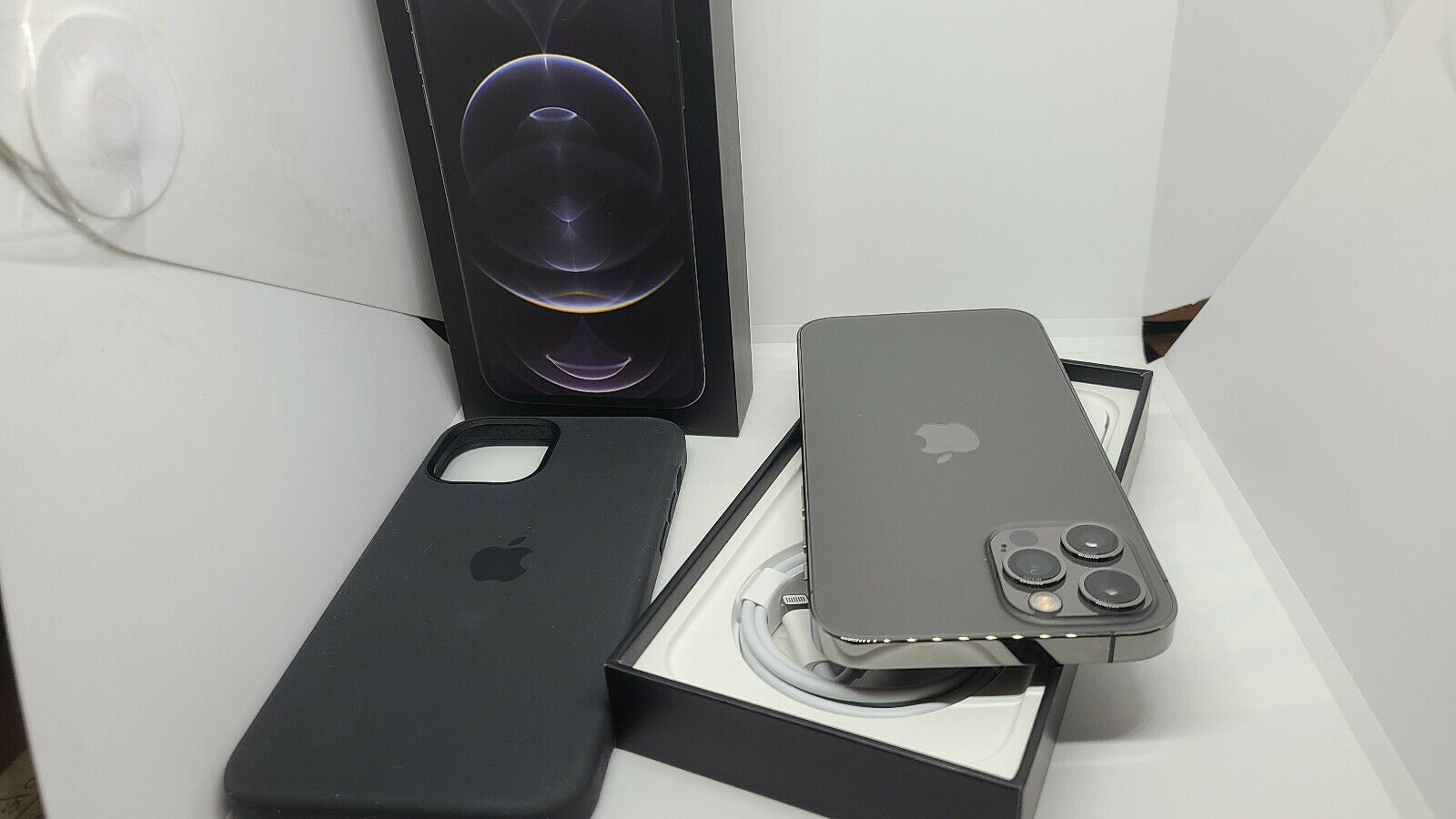iPhone 12 pro Max - Miniature 6