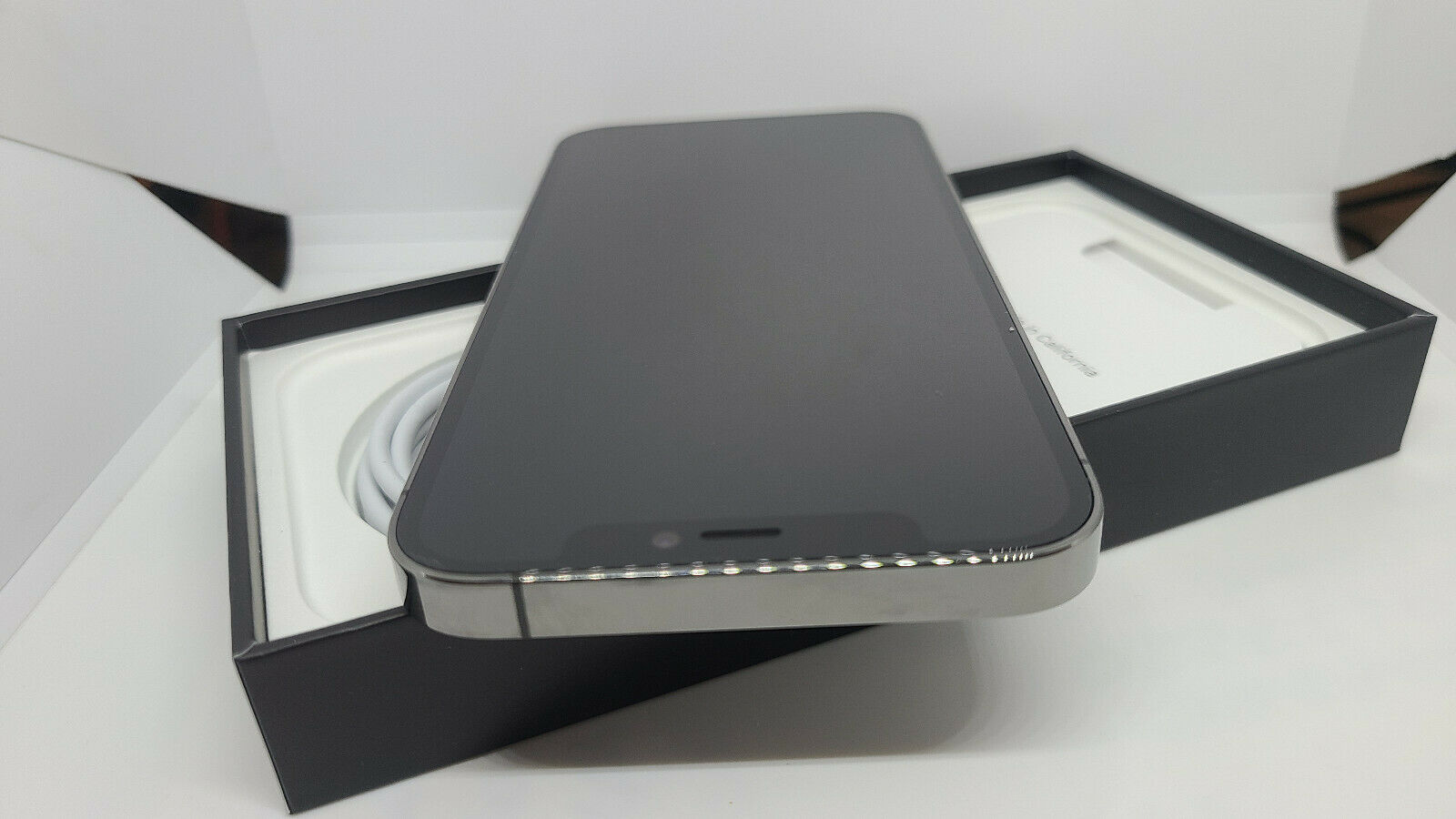 iPhone 12 pro Max - Miniature 4