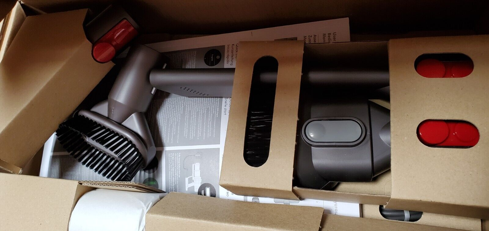 Dyson V11 Absolute Extra Pro Akku-Staubsauger Nickel/Blau (347796-01)neu in open