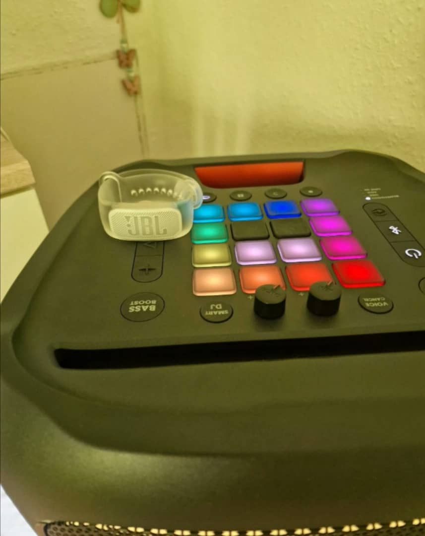 JBL Partybox 1000 occasion