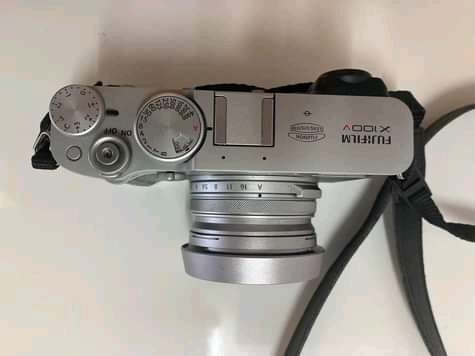 FUJI X100V