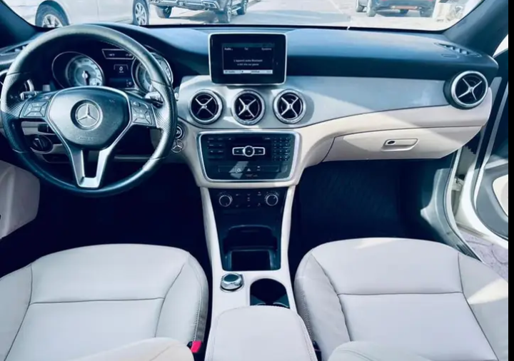 Vente Mercedes CLA 250 4MTIC