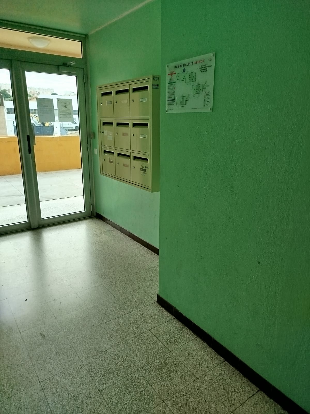 T3 106000 euros