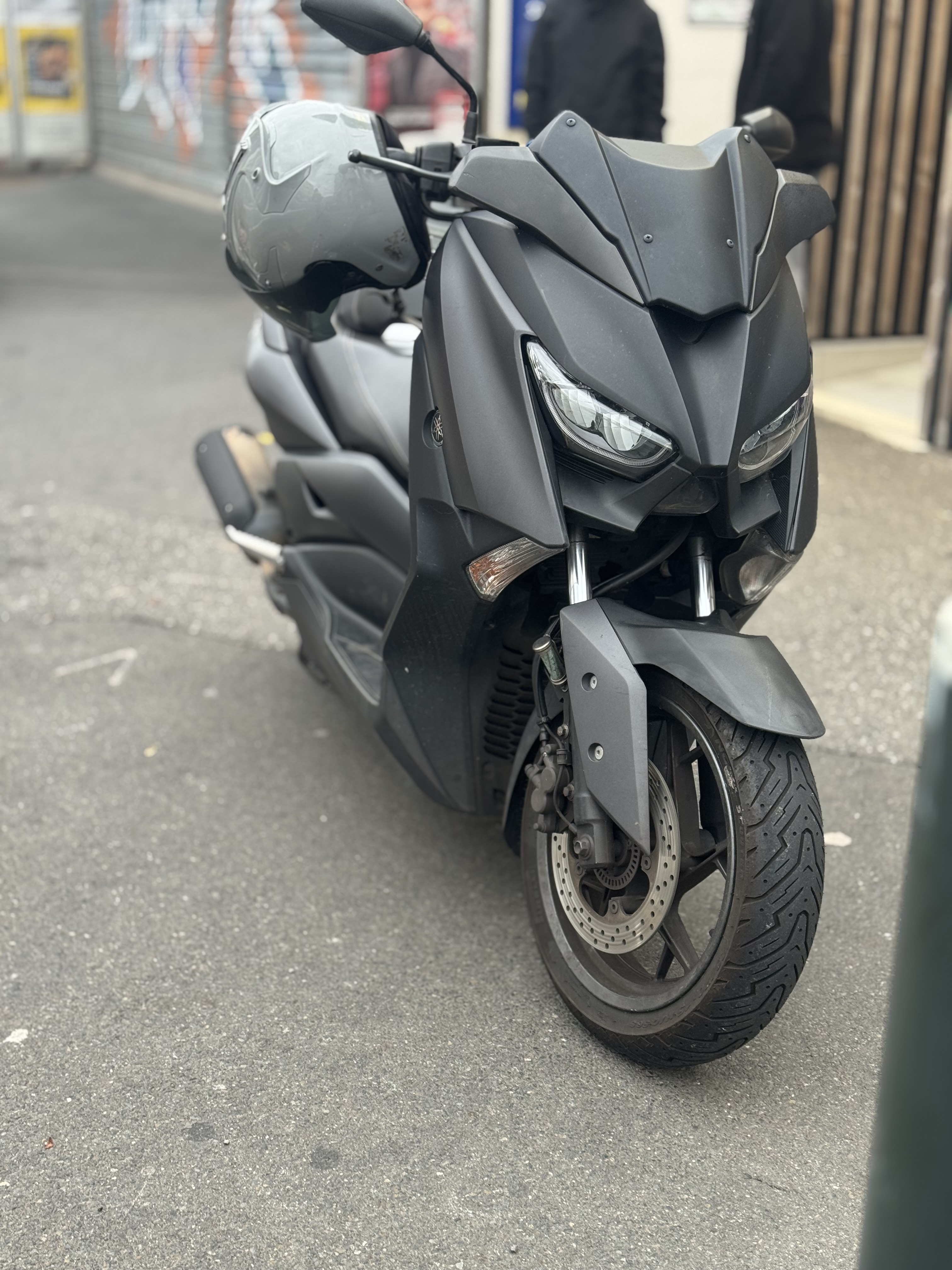 Yamaha X-Max 125 – 2020 – En excellent état - Miniature 3