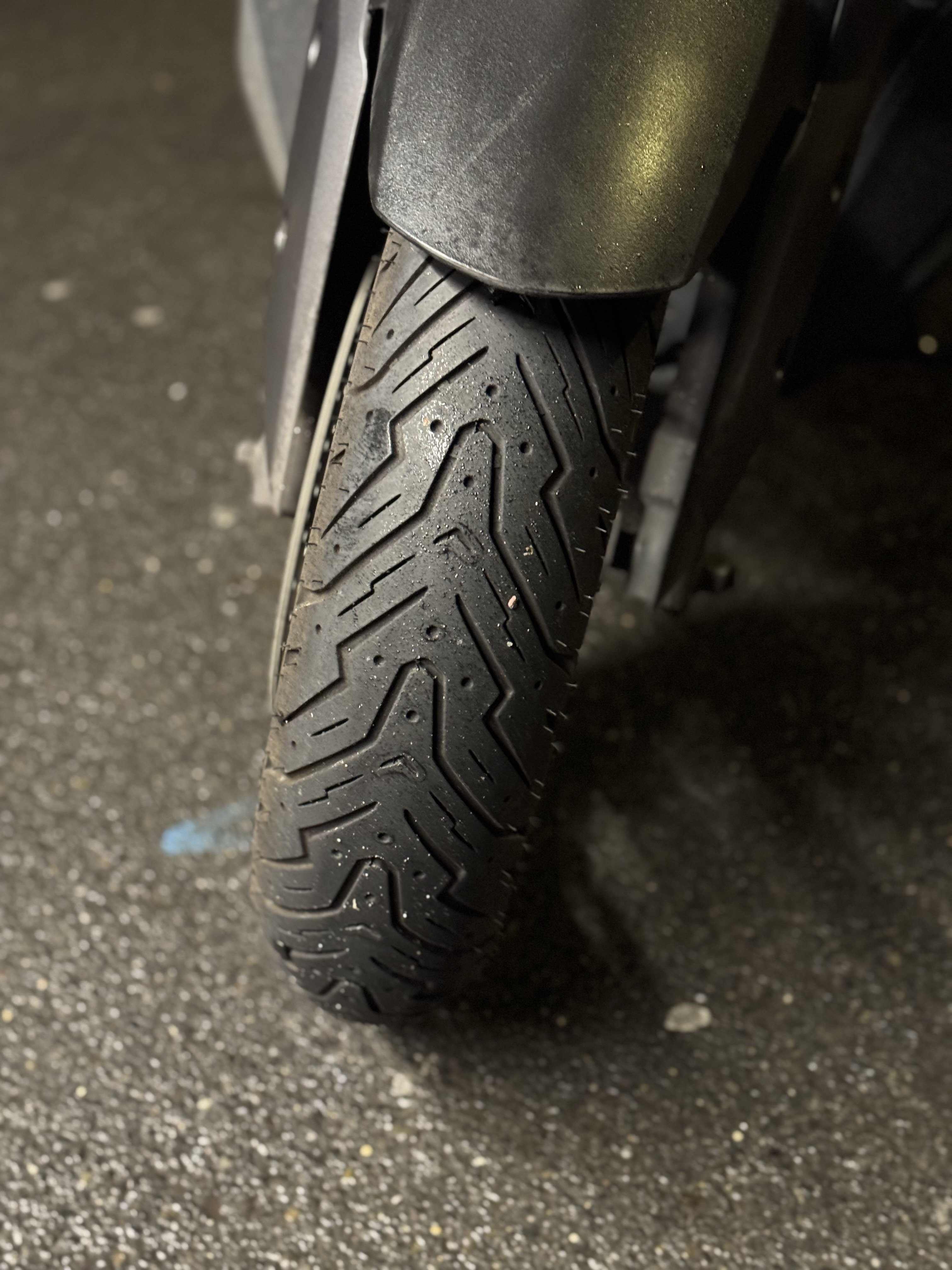 Yamaha X-Max 125 – 2020 – En excellent état - Miniature 4
