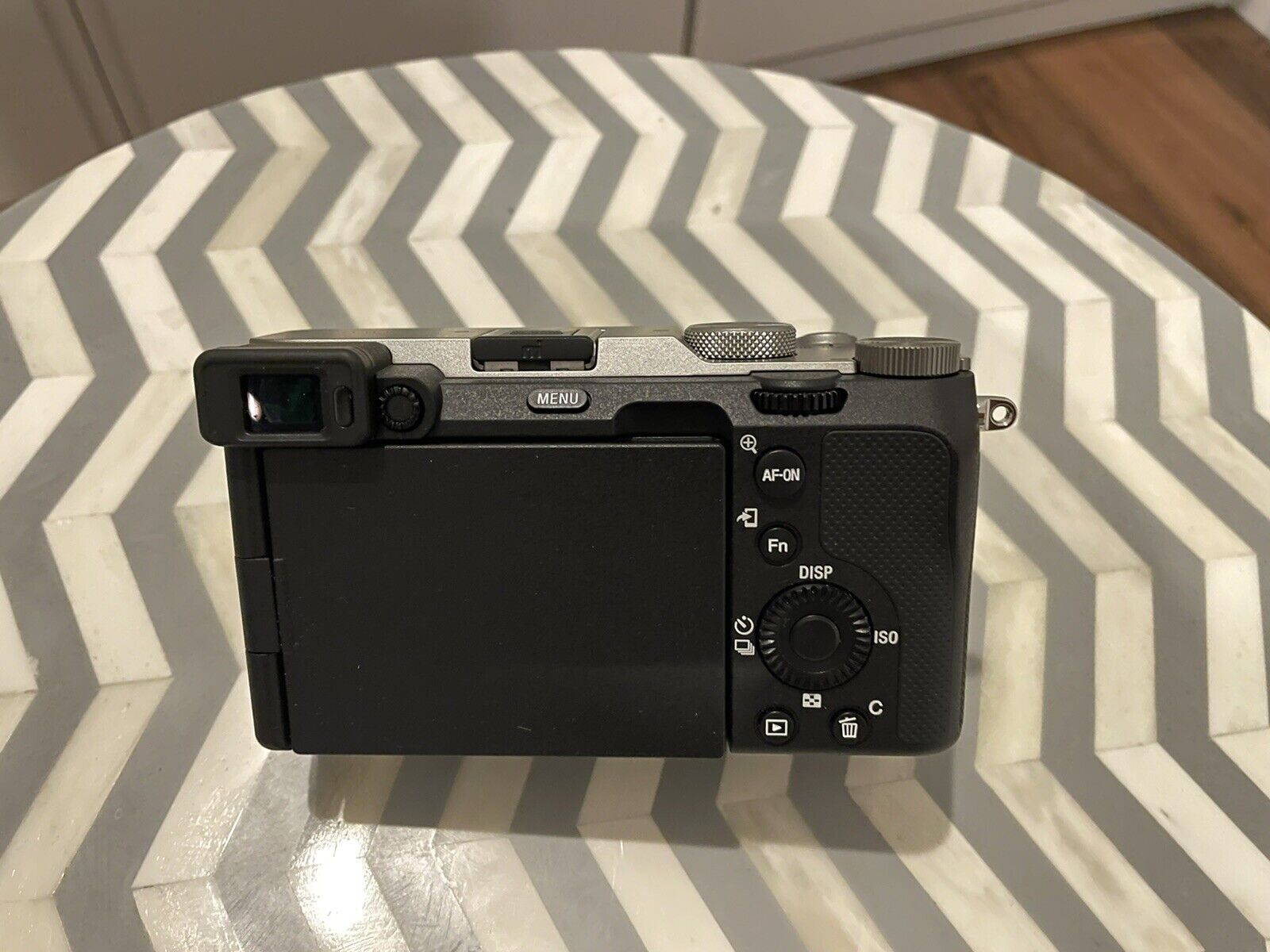 Appareil photo sans miroir Sony Alpha a7C 24,2 MP - Argent (boîtier uniquement)