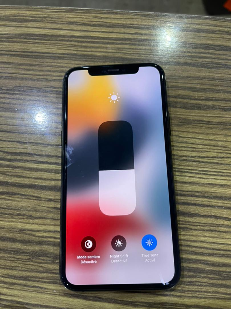 iPhone 11pro max 64 Gb