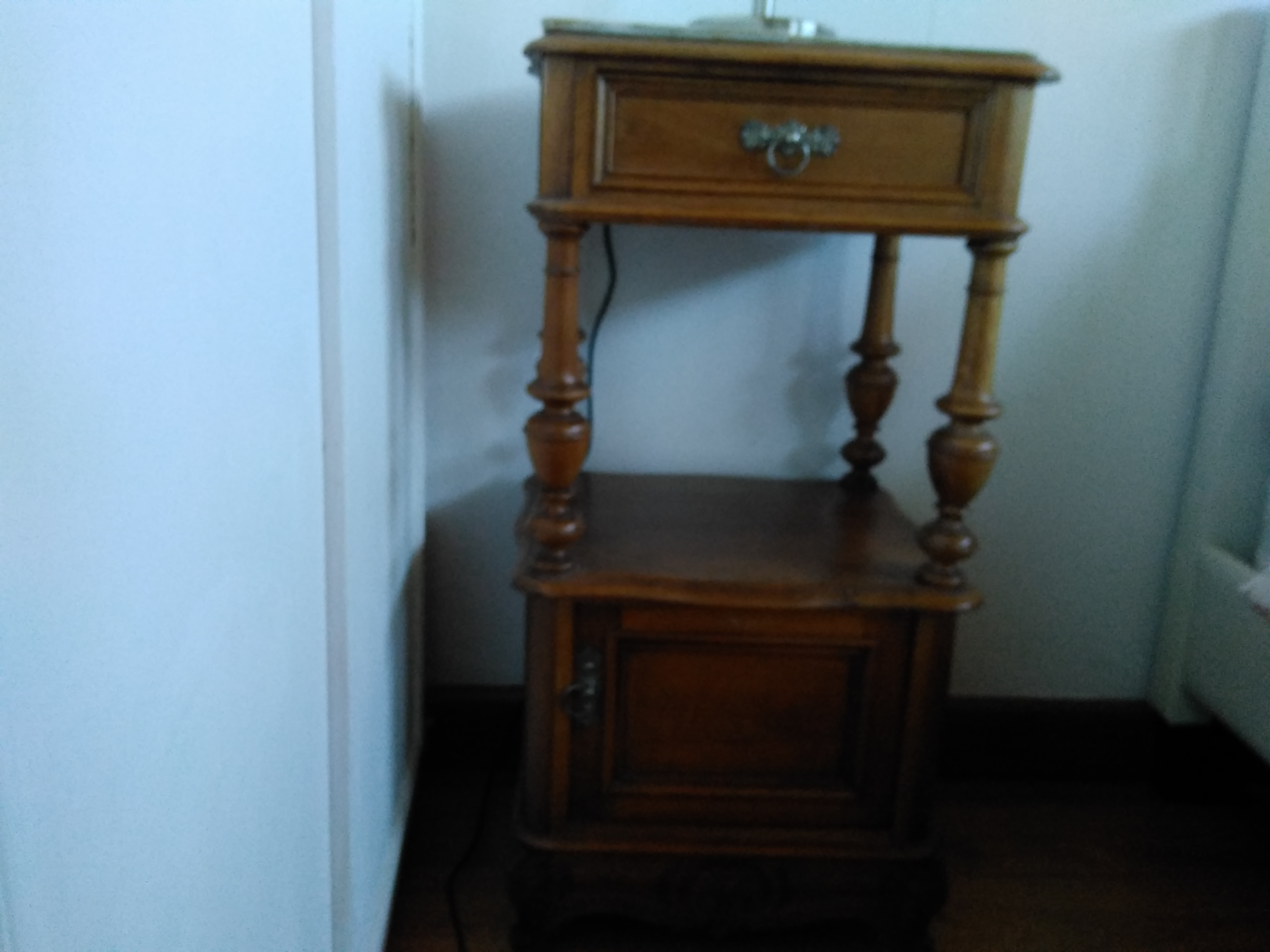 Table de nuit