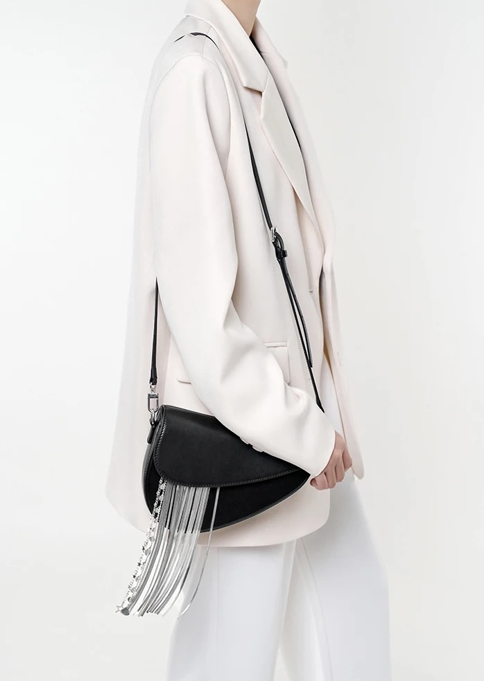 Sac à Main de Luxe pour Femmes en Cuir - Élégant, Unique, avec
Franges - Miniature 9