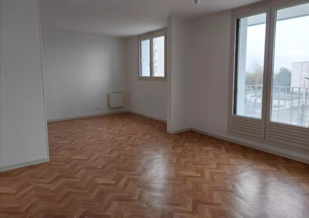 Appartement de 76,45 m² avec balcon et parking - Miniature 2