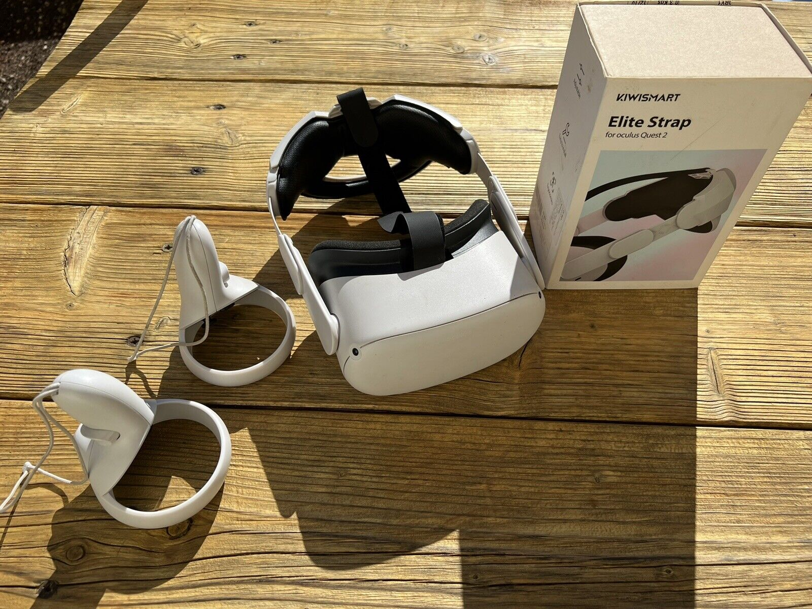 Oculus Quest 2 128 Gb VR - Photo 1
