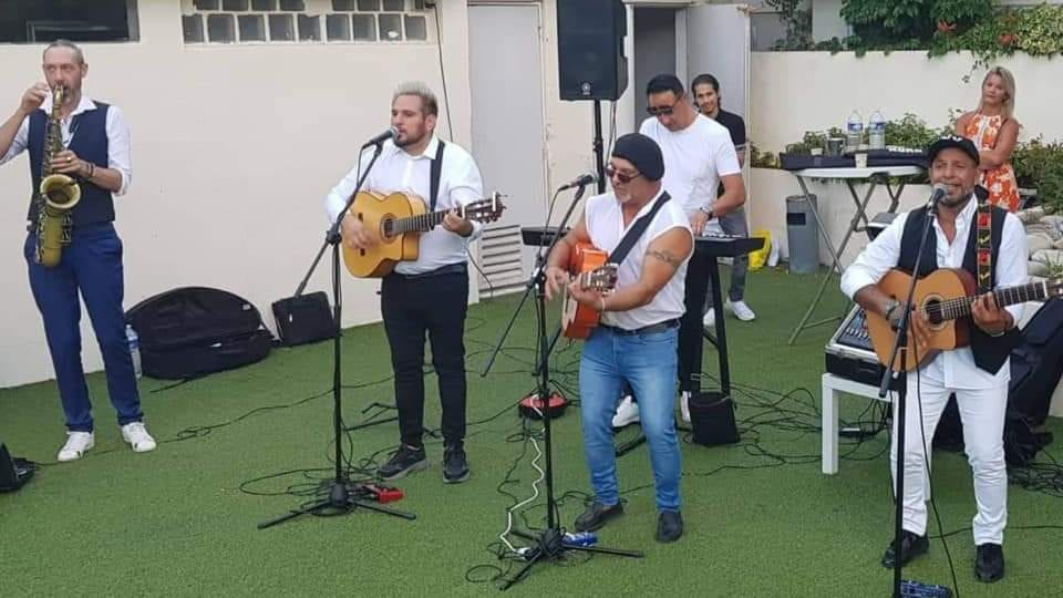 GROUPE-MUSICIEN GIPSY