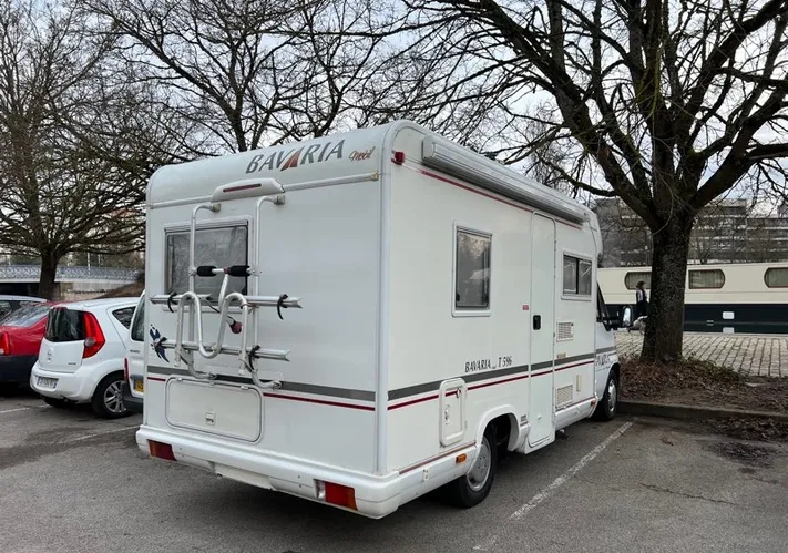 Vente camping-car - Miniature 2