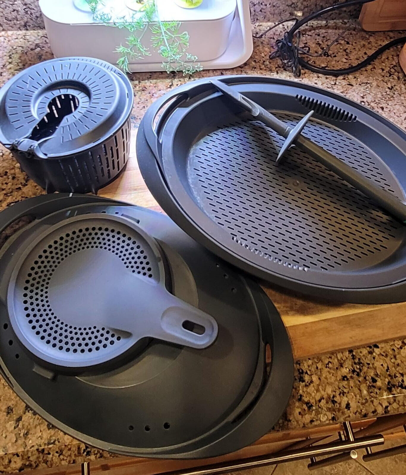 Vorwerk Thermomix TM6 weiß, mit integriertem WIFI, US-Spannung