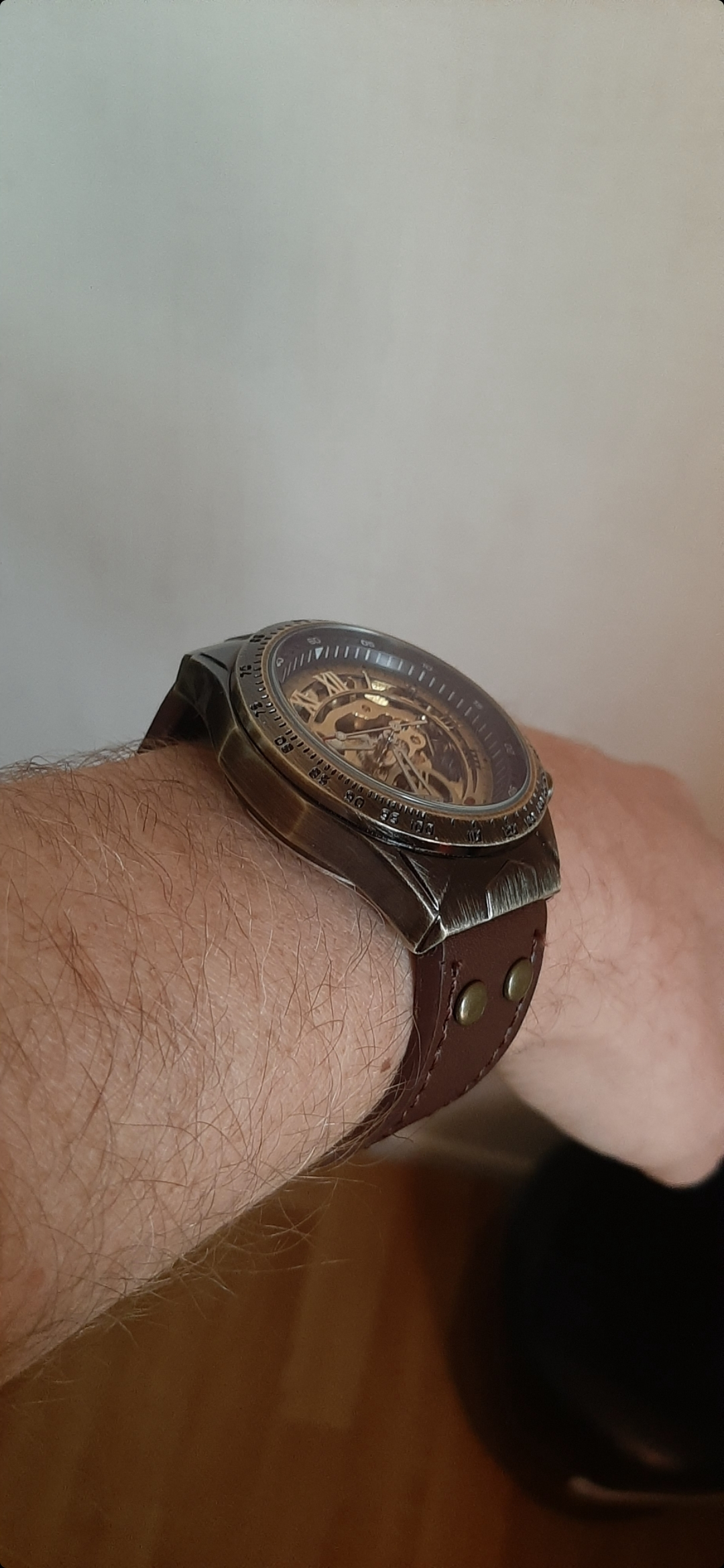 Superbe montre mécanique automatique tourbillon - Miniature 5