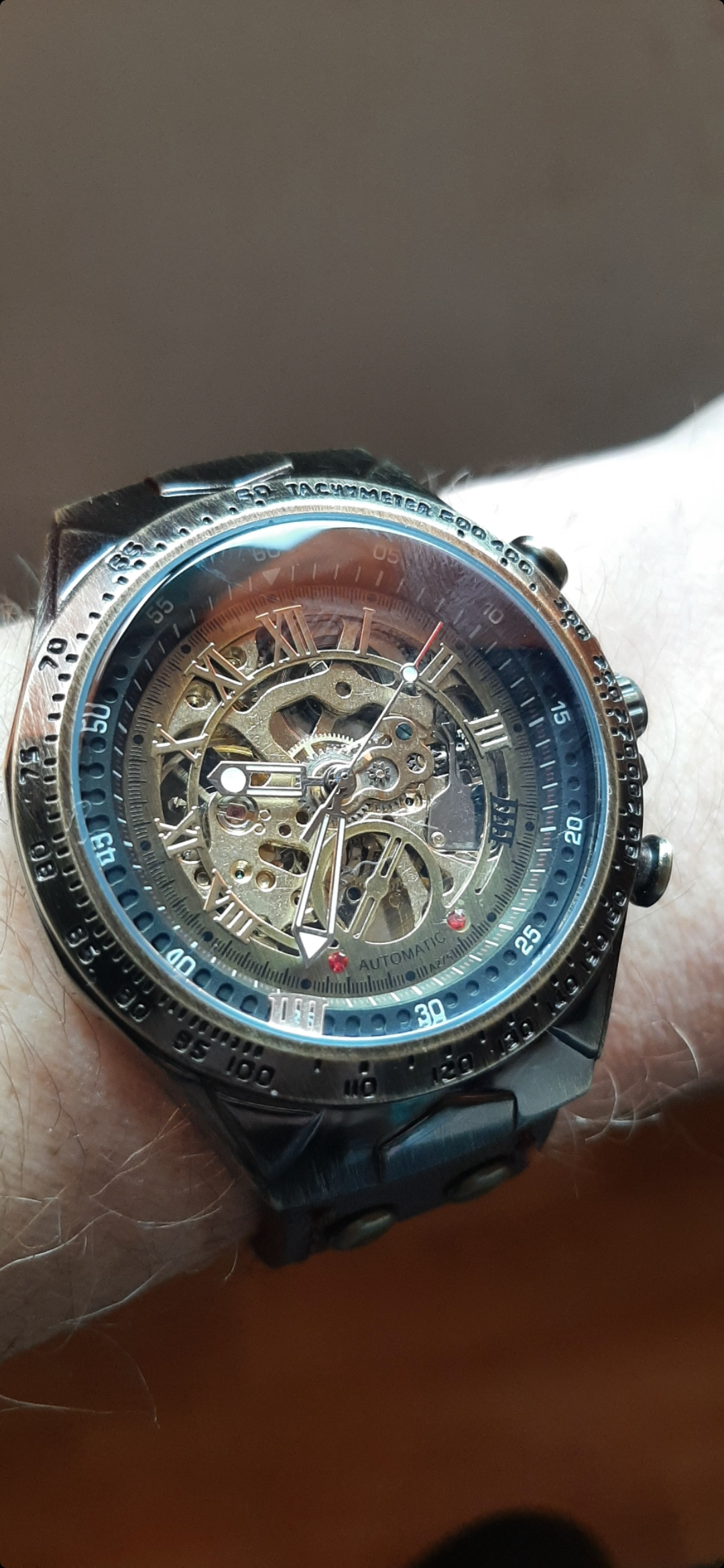 Superbe montre mécanique automatique tourbillon - Miniature 4