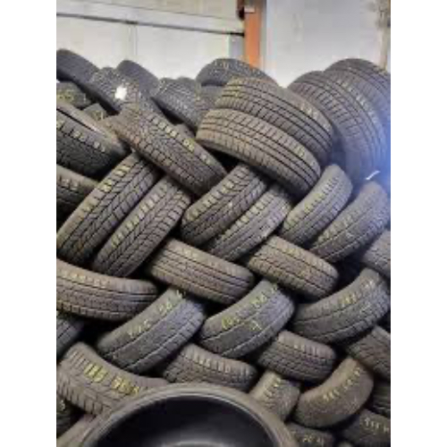 Je vends des pneus d'occasion de toutes tailles. R14 R15 R16 R17 R18
R19 R20