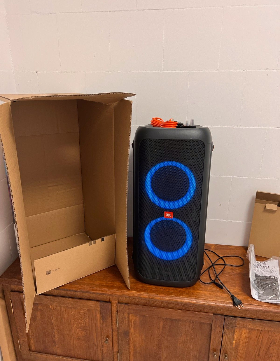 JBL PARTYBOX 300