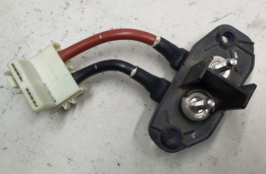 Connecteur basse tension 12 V de DCDC à batterie principale avec carte Tesla  1478576-01-A