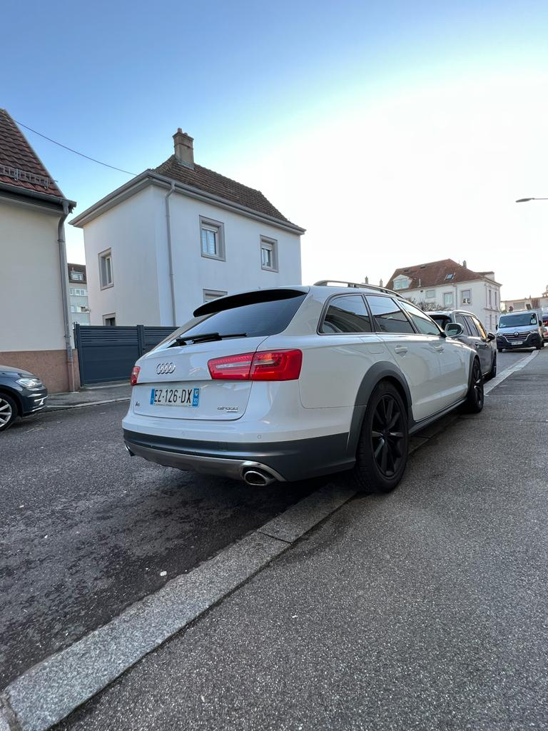 Audi A6 all road - Miniature 4
