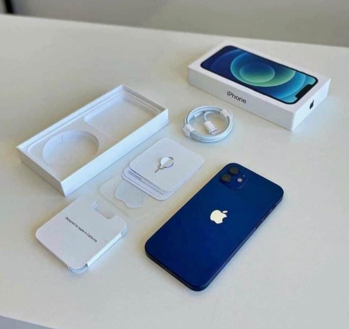 Iphone 12 mini sous garantie ✅