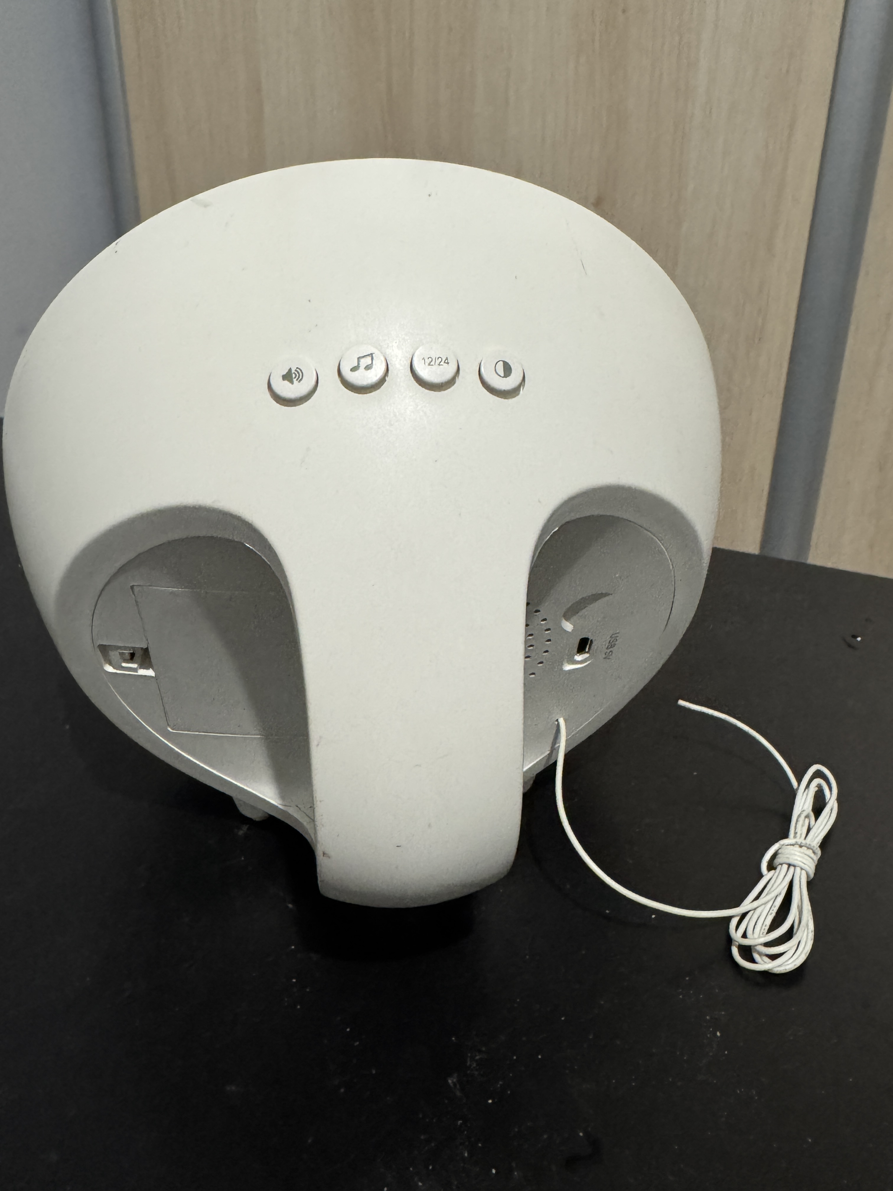 Radio FM portable avec éclairage - Miniature 3