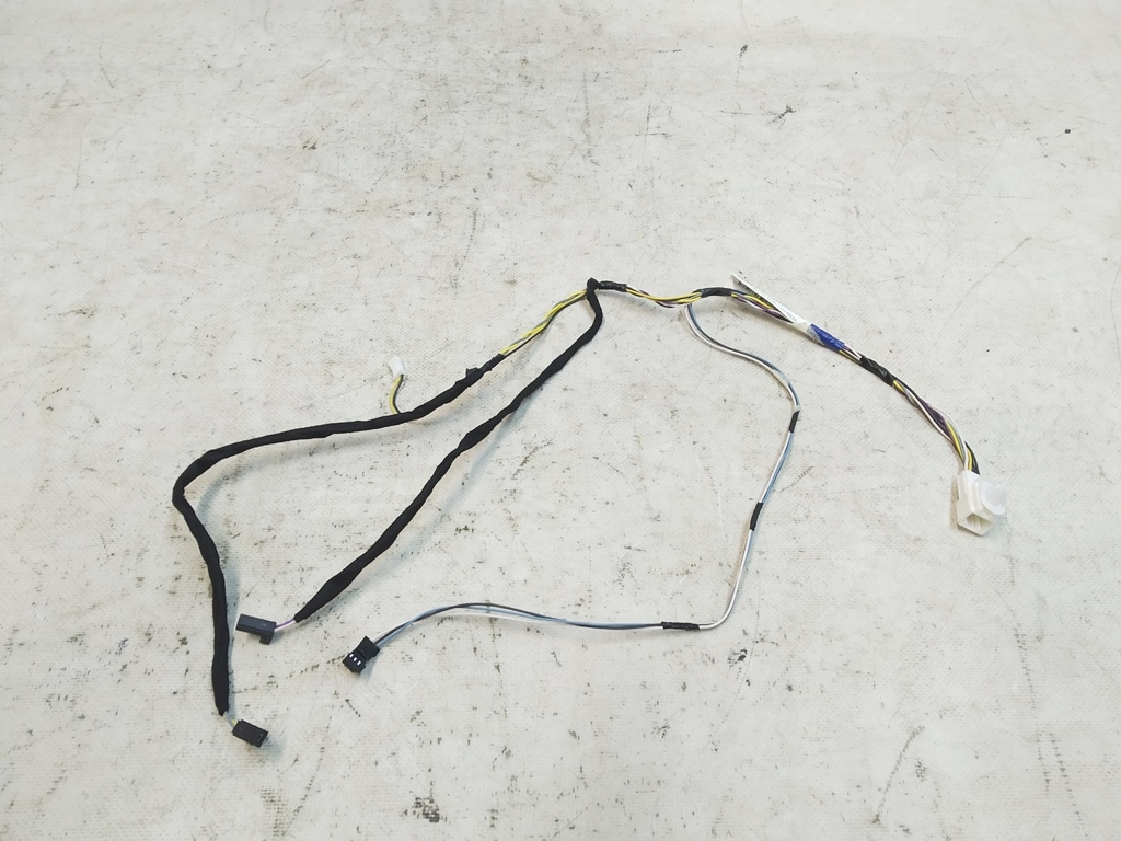 Faisceau de câblage de couvercle de coffre Tesla modèle Y
1489063-01-D