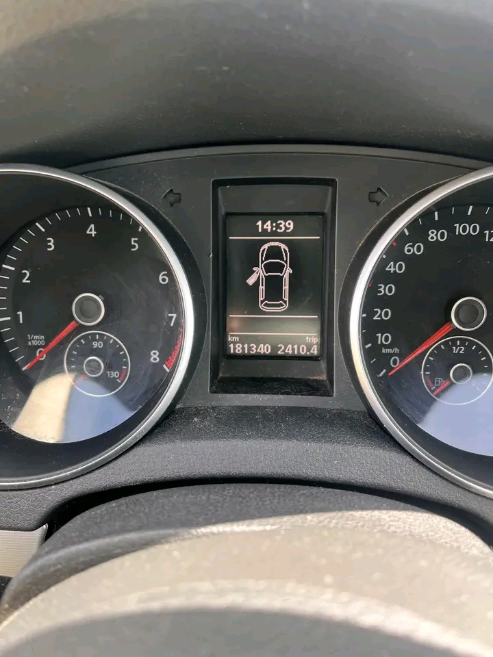 Volkswagen golf 2011