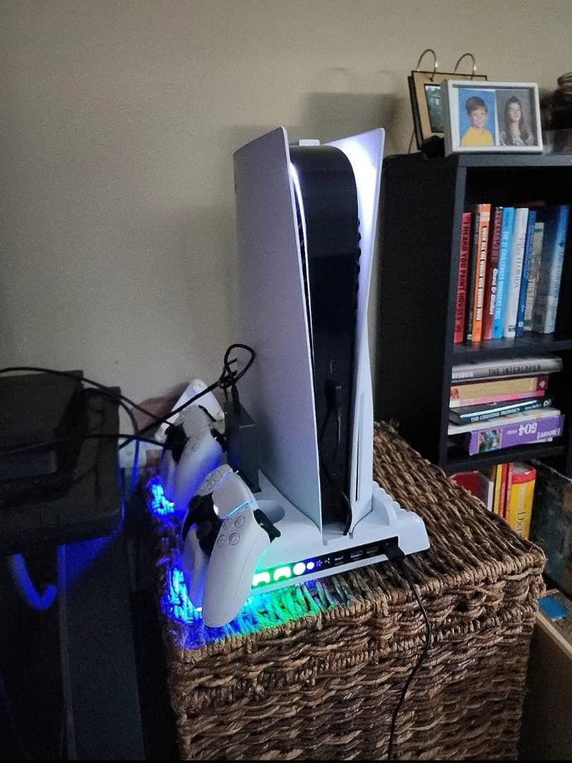 Une PlayStation station 5 - Miniature 3