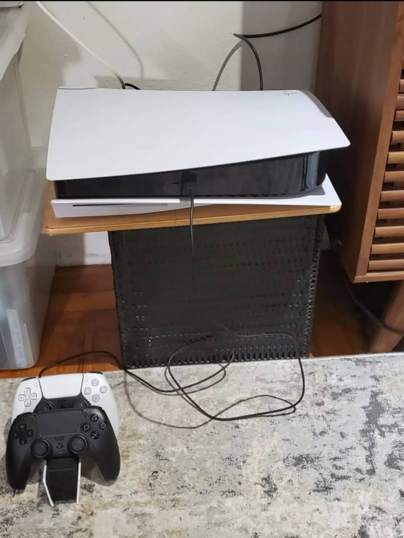 Une PlayStation station 5 - Miniature 6